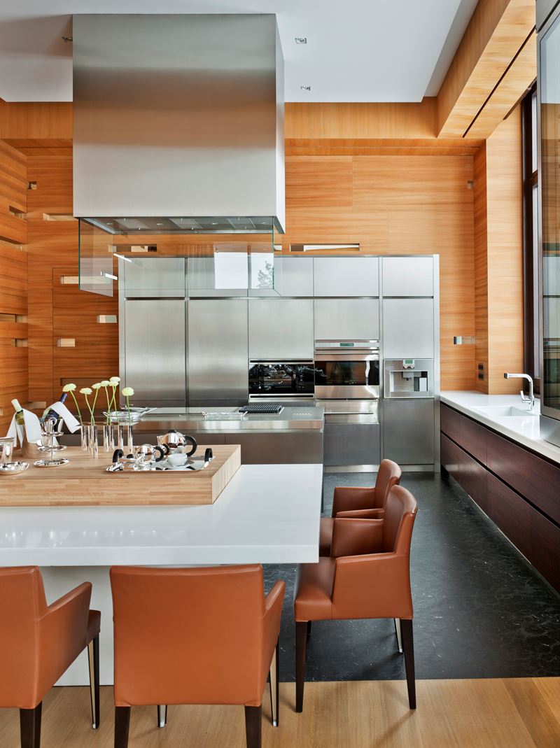 Zhu Kitchen SubZero, Wolf, and Cove Kitchens