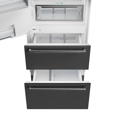 https://www.subzero-wolf.com/-/media/interiors/sub-zero/full-size-refrigeration/designer-series-refrigeration/det3050ci_l_p_drawer.jpg?quality=90&width=400&hash=AC180F5F9357895739C5E4BF8617F7B8